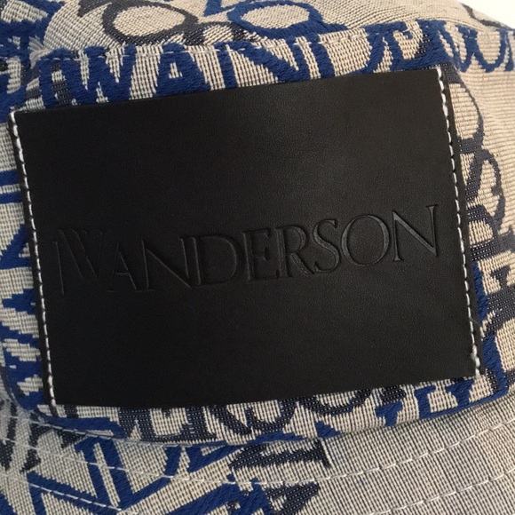 JW ANDERSON asymmetric bucket hat - Picture 6 of 9
